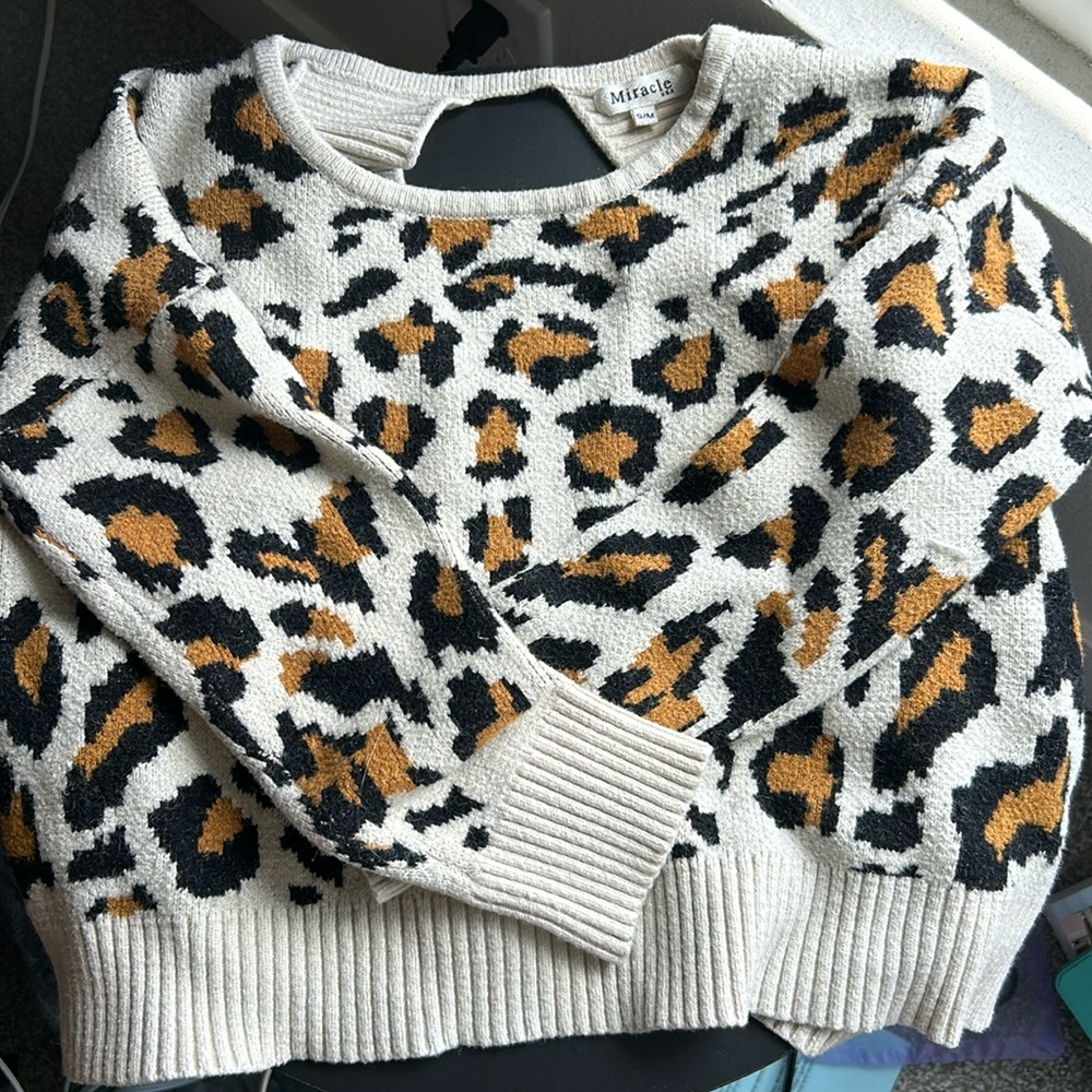 Miracle sweater